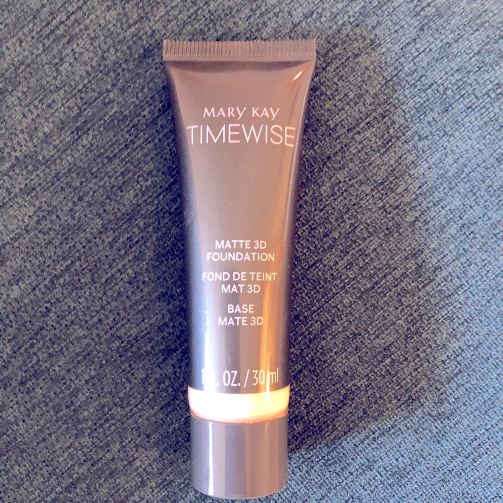 Mary Kay Timewise Matte 3D Foundation